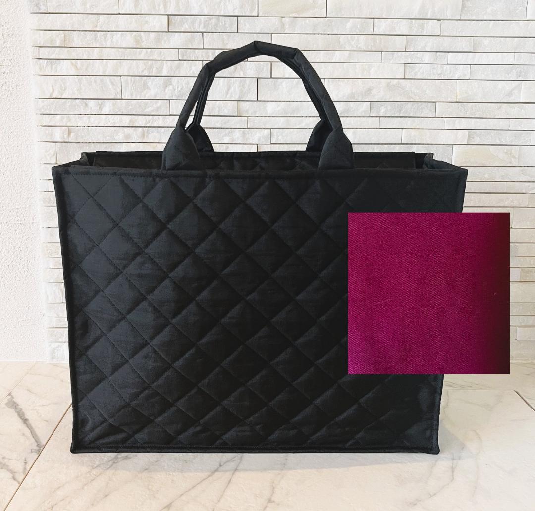 お受験バッグ　B4　黒　自立　ファスナー付　キルティングトート　保護者会　説明会