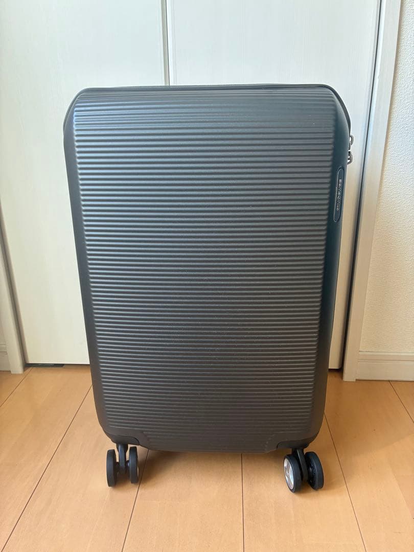 美品　サムソナイト スーツケース アークスピナー55 機内持ち込み TSA 四輪