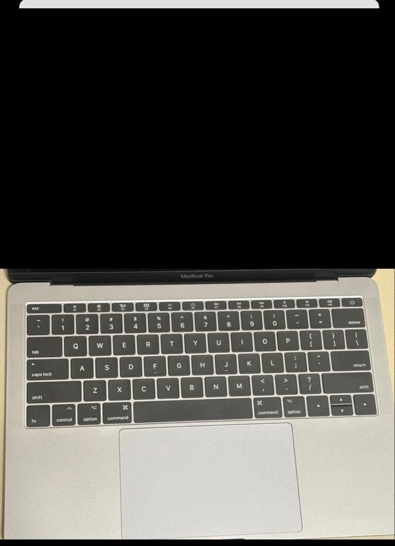 や*こ様 【美品】MacBook Pro13 本体　2017年式