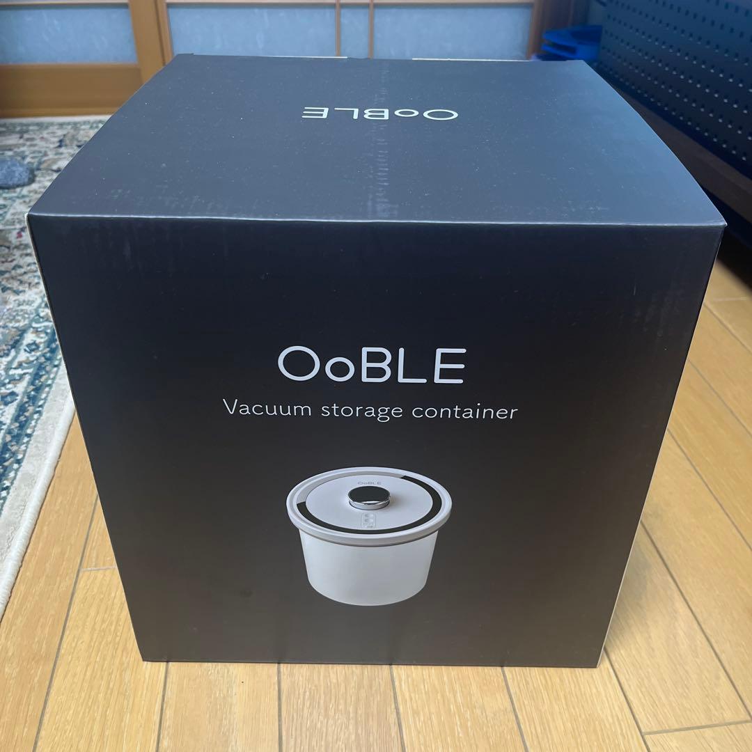 【未使用開封品】OoBLE OB-001WH真空保存容器 ホワイト