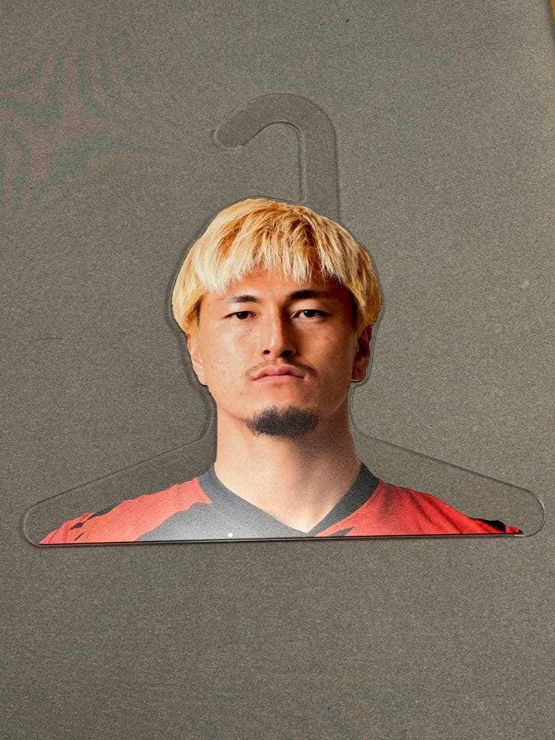 鈴木優磨　受注　ハンガー