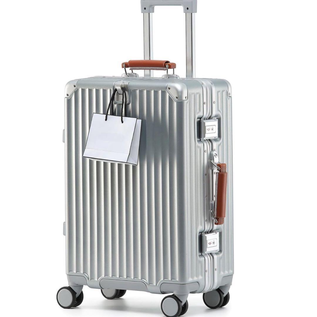 キャリーケース　スーツケース　機内持込 シルバー 軽量 大容量 TSA　S