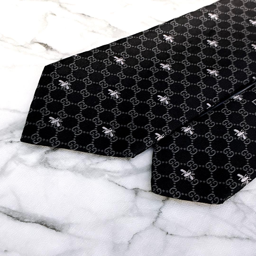 ✨未使用キレイ✨GUCCI 現行　GG柄　蜂　総柄　ブラック　ネクタイ