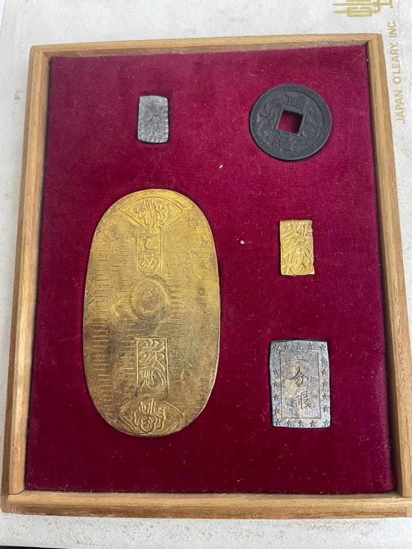 t*i様 佐渡小判金　佐渡一分判金　天保一分銀　嘉永一首朱銀　正徳佐渡銭