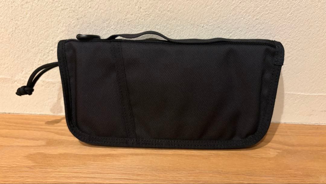 BRIEFING パスポートケース（ブラック）