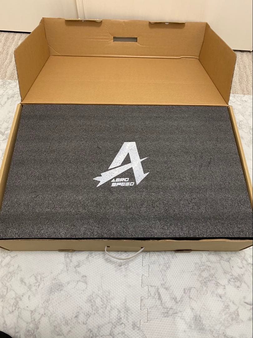 bike8 エアロスピード　ランバイク　カーボンフレーム