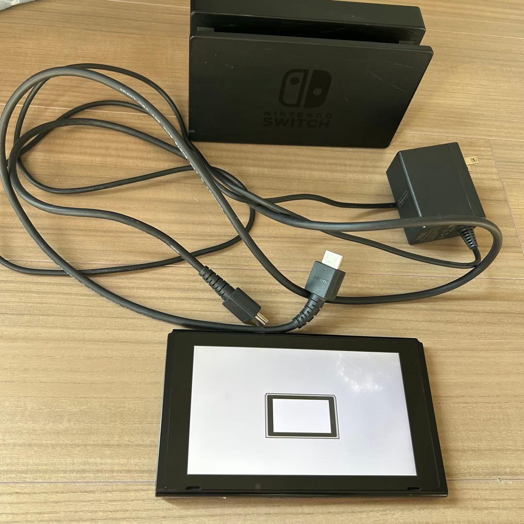 Switch 本体　コード　充電