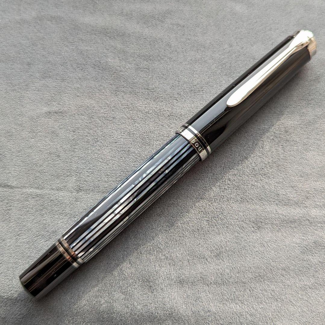 ペリカン M605 トータスシェルブラック