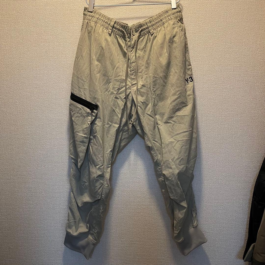 Y-3（ワイスリー）ナイロンカーゴパンツ