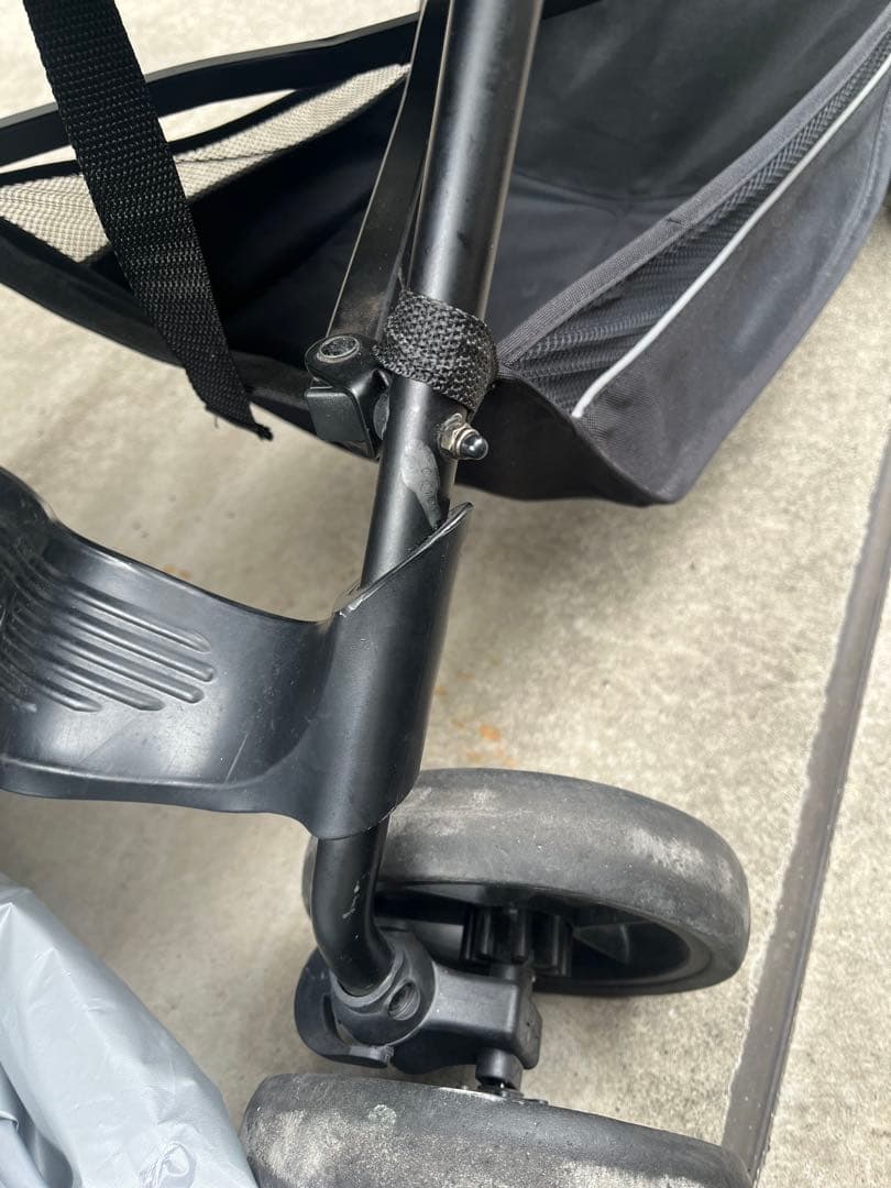 キンダーワゴン　ベビーカー