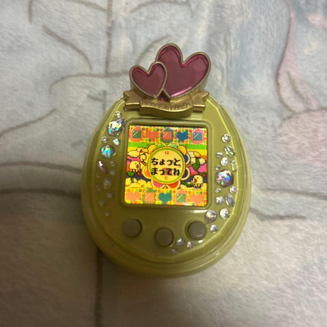 たまごっちピース Tamagotchi P's イエロー