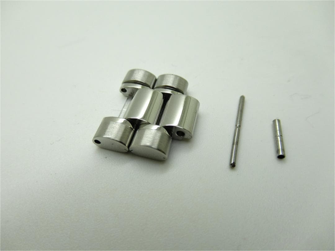 オメガ スピードマスター 3510.50の2連コマ バンド駒(パイプ、ピン1本)