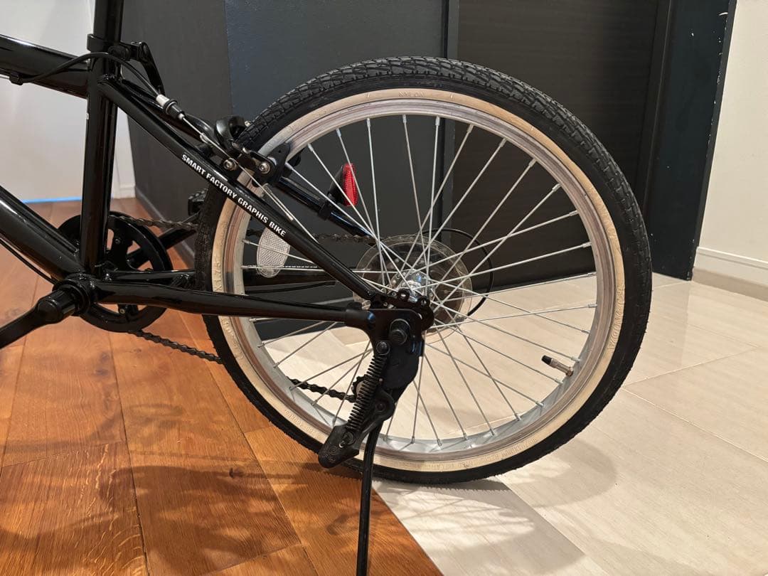 GRAPHIS BLACK 20インチ 6段変速 子供ジュニア　直接お渡し限定