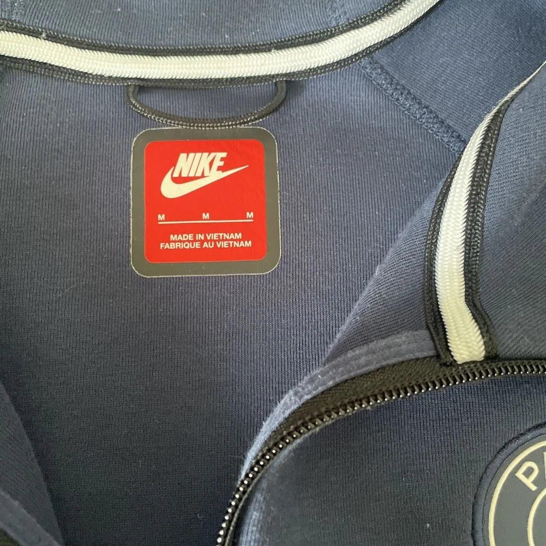 ★値下げ【NIKE/ナイキ】パリサンジェルマンパーカー