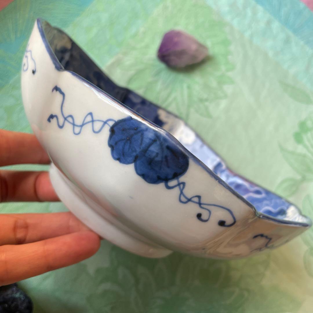 古伊万里　染付　蝶々　牡丹　生垣　瓢箪　墨弾き　変形皿　2客