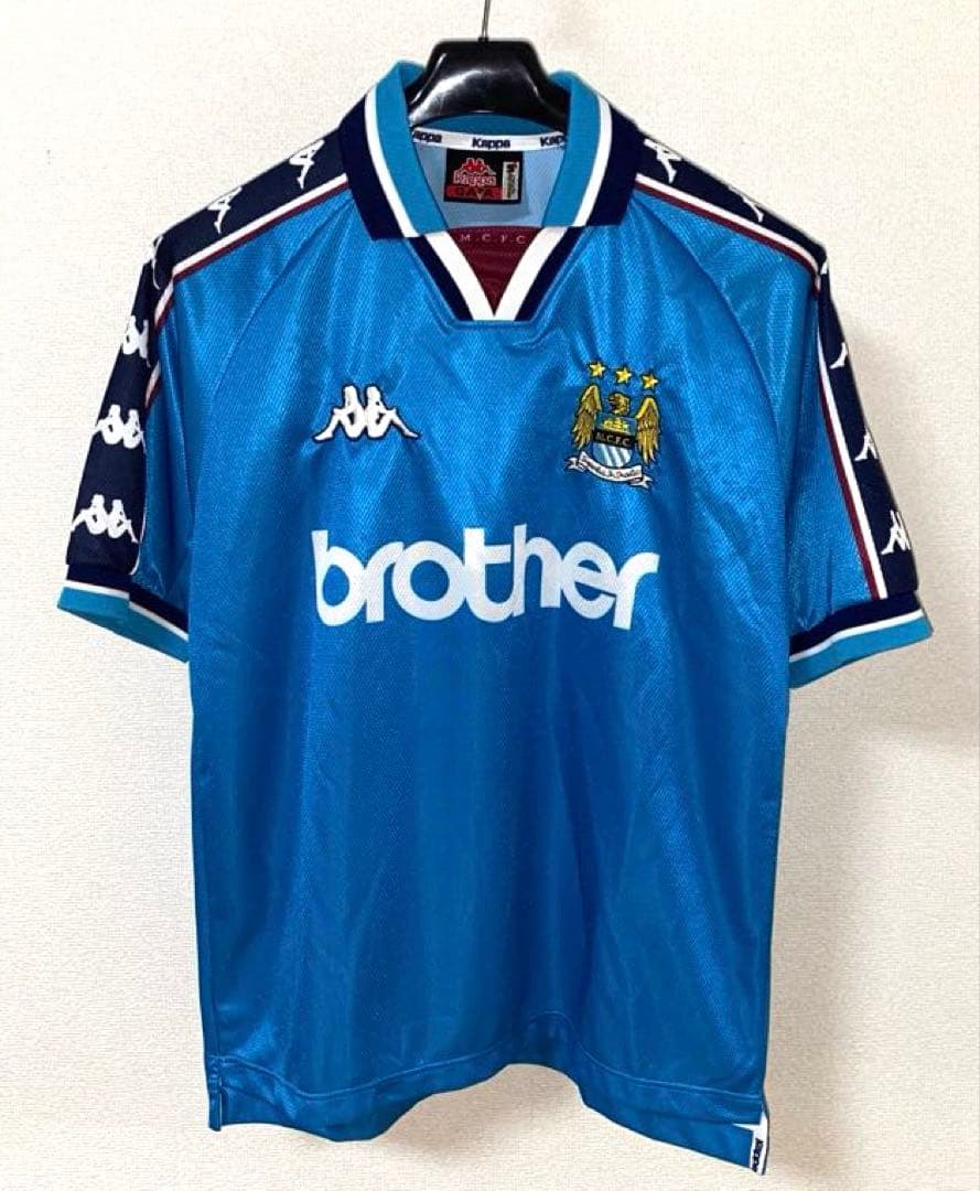 oasisファン必携 97-99 マンCフットボールシャツ Made in UK