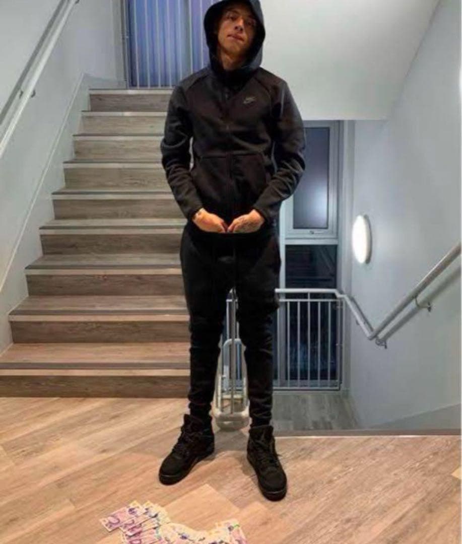 NIKE テックフリース セットアップ 赤タグ