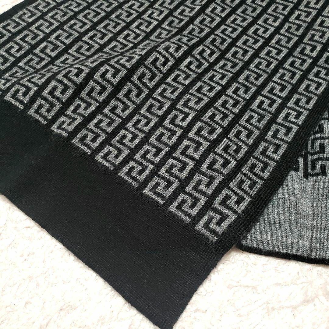 ヴェルサーチ VERSACE 総柄ロゴデザイン マフラー 美品