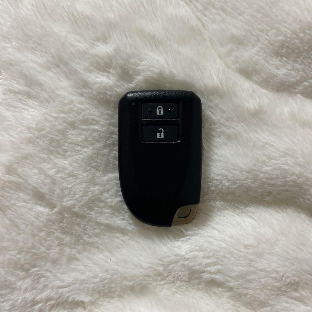 トヨタ　ハイエース　007-AF0105 スマートキー　200系　211