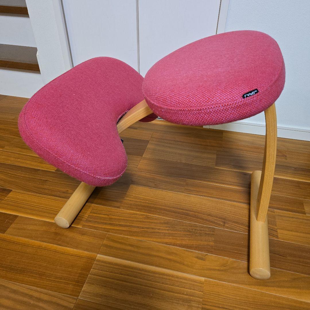 Balans EASY バランスチェアイージー ノルウェー製 ピンク