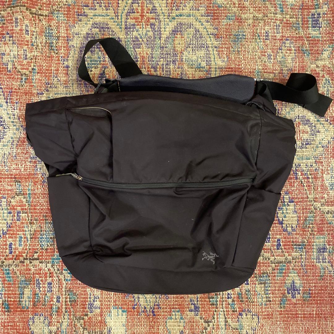 arcteryx アークテリクス ミストラル　MISTRAL メッセンジャー