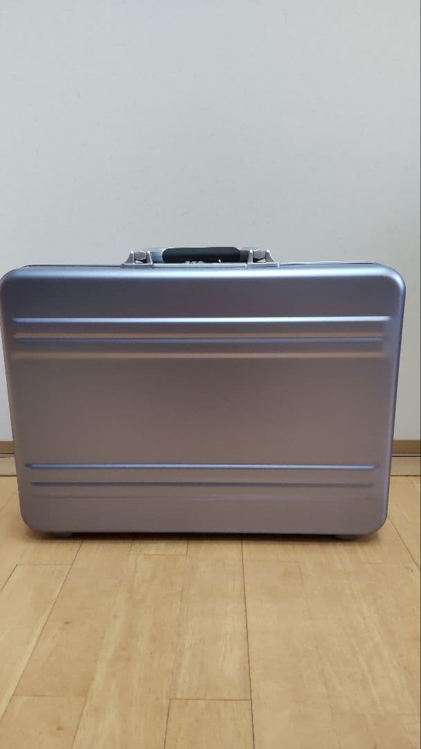 ZEROHALIBURTON アタッシュケース