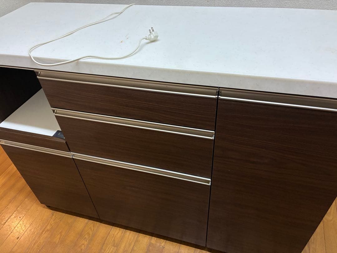 キッチンカウンター　９月末まで（値下対応可）