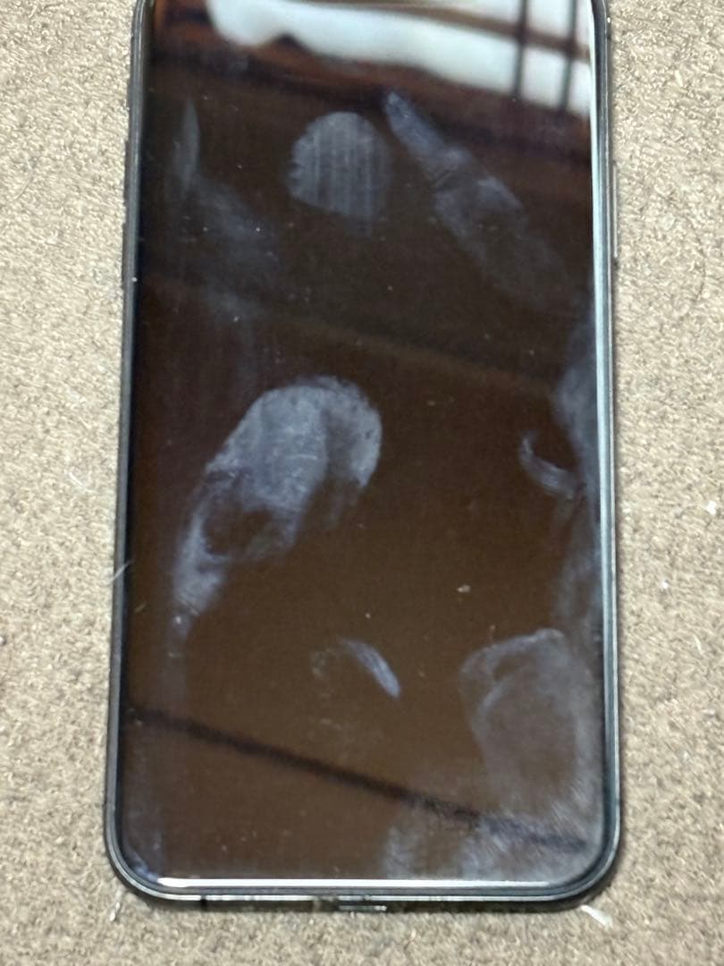 は*る様 iPhone Xs スペースグレイ本体　256GB 充電MAX80%