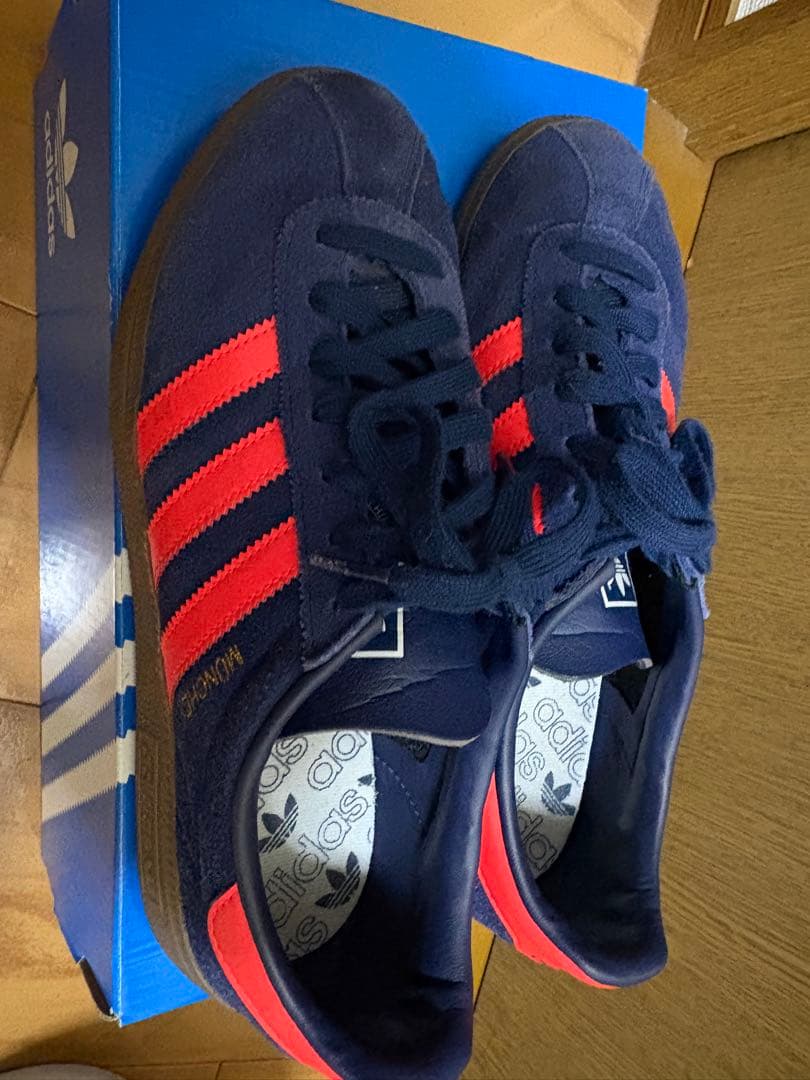 adidas MUNCHEN ミュンヘン　サンバ