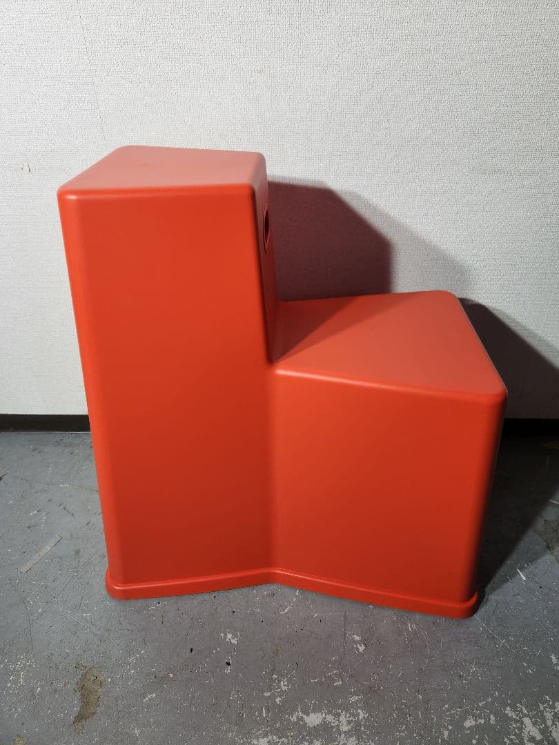 ヴィトラ■/スツールツール /ポピーレッド/コンスタンチン・グルチッチ