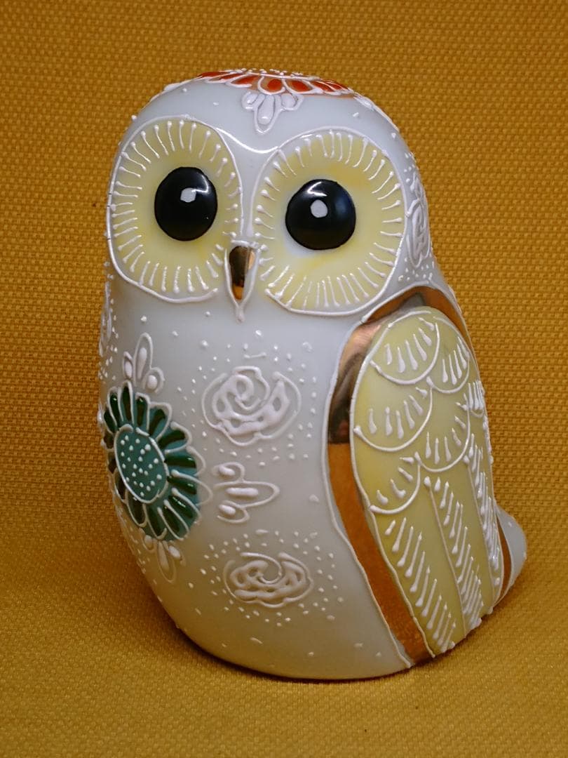 フクロウ　梟　九谷　陶器　オブジェ　置物　インテリア　工芸品　美術品　A1233