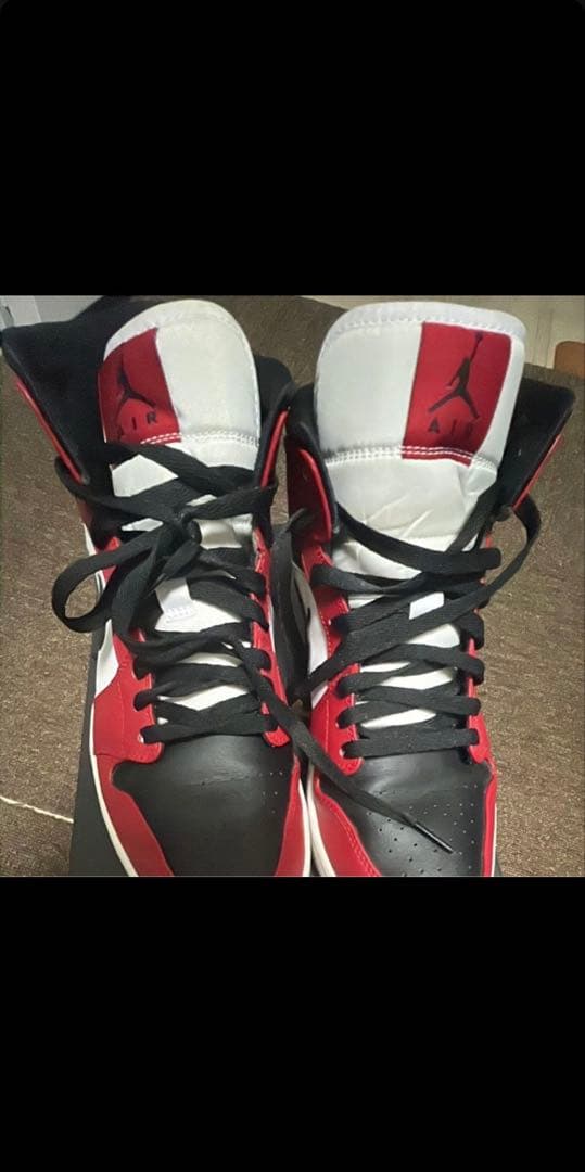 靴 Nike Air Jordan 1 Mid Chicago Black Toe