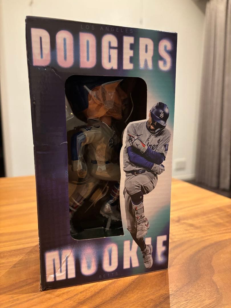 2025 入場者限定　ロサンゼルス・ドジャース ムーキー・ベッツ バブ