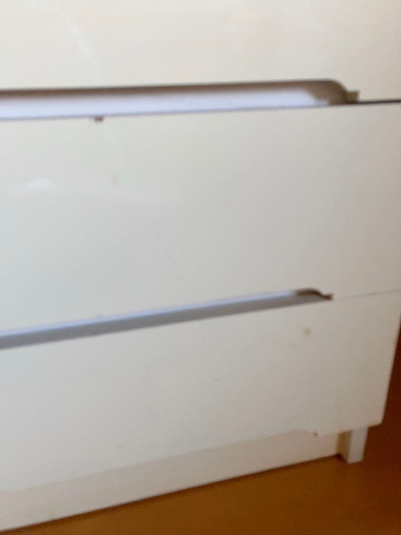 昭和レトロ　タンス　クリーム色　ハンガー掛けあり　子供用　育児タンス　幼児