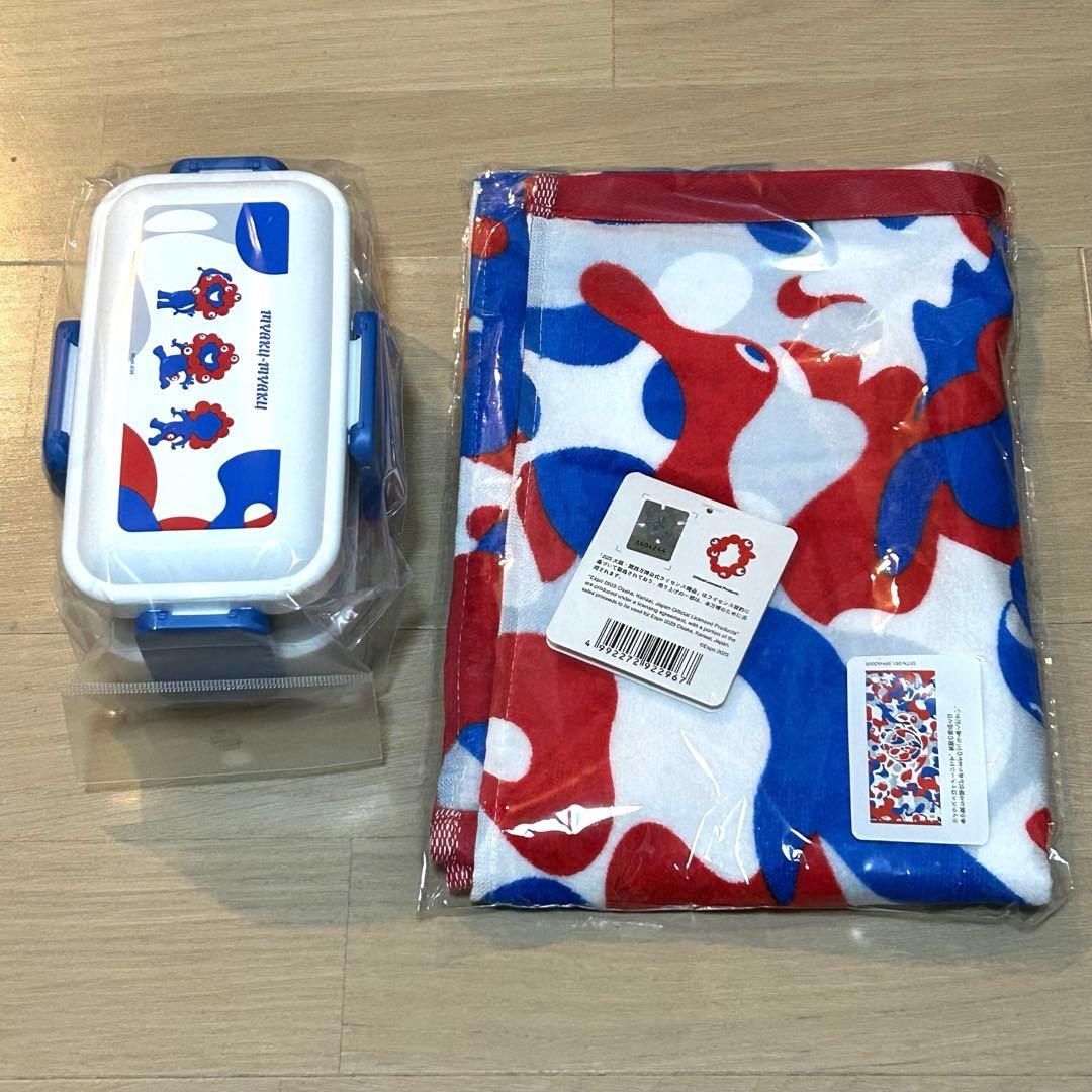 ミャクミャク　弁当箱　スポーツタオル