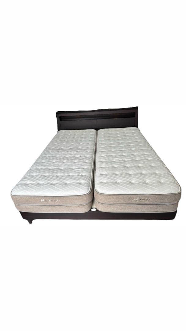 ニトリ クイーンベッド　フレームのみ 収納２つ付き