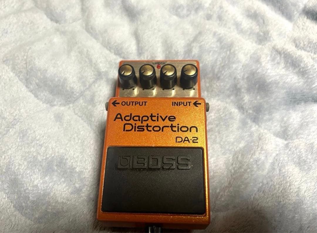 ギター BOSS DA-2 Adaptive Distortion