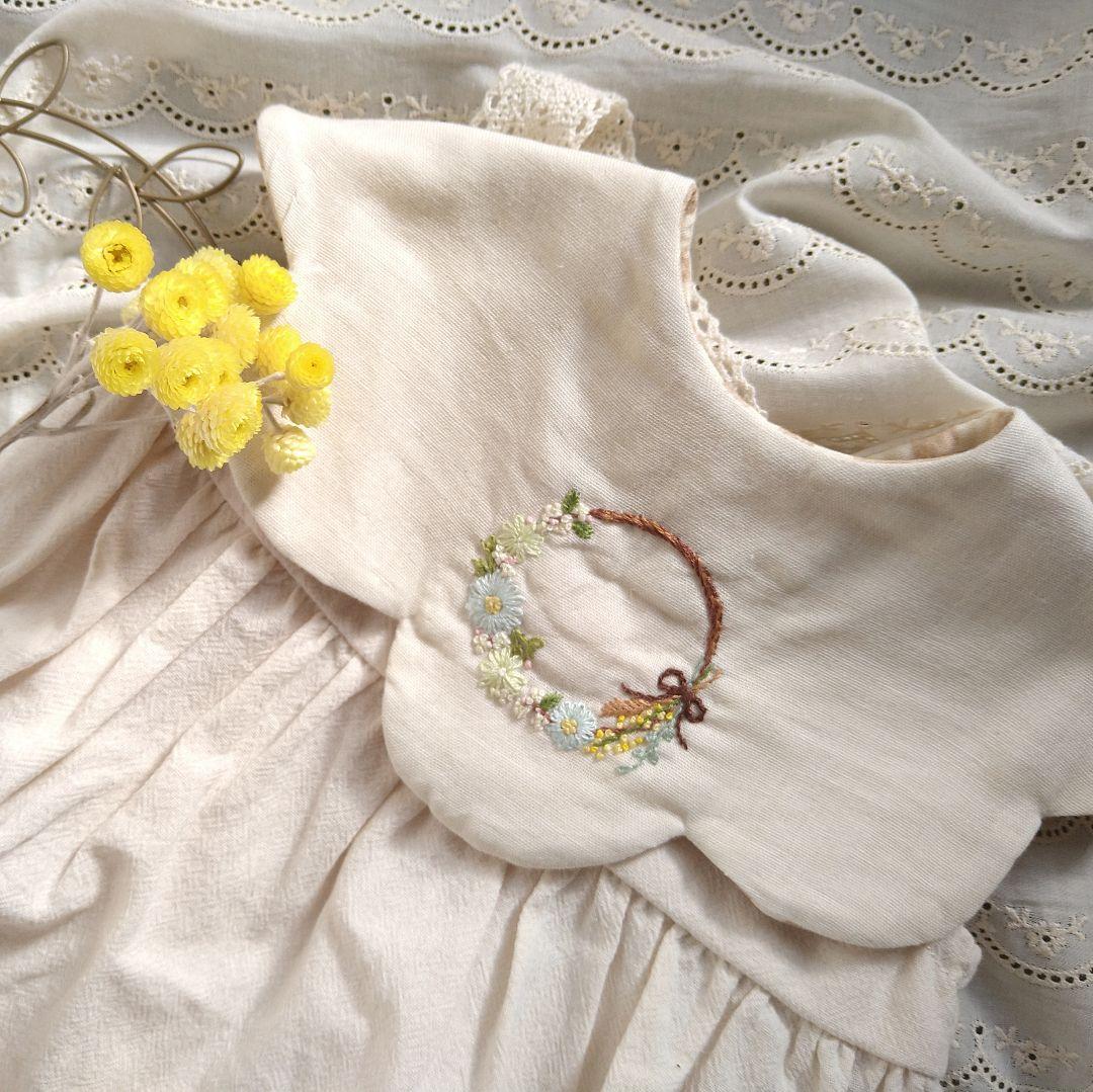 ❁オーダー承ります❁　ハーフリース刺繍　スタイ