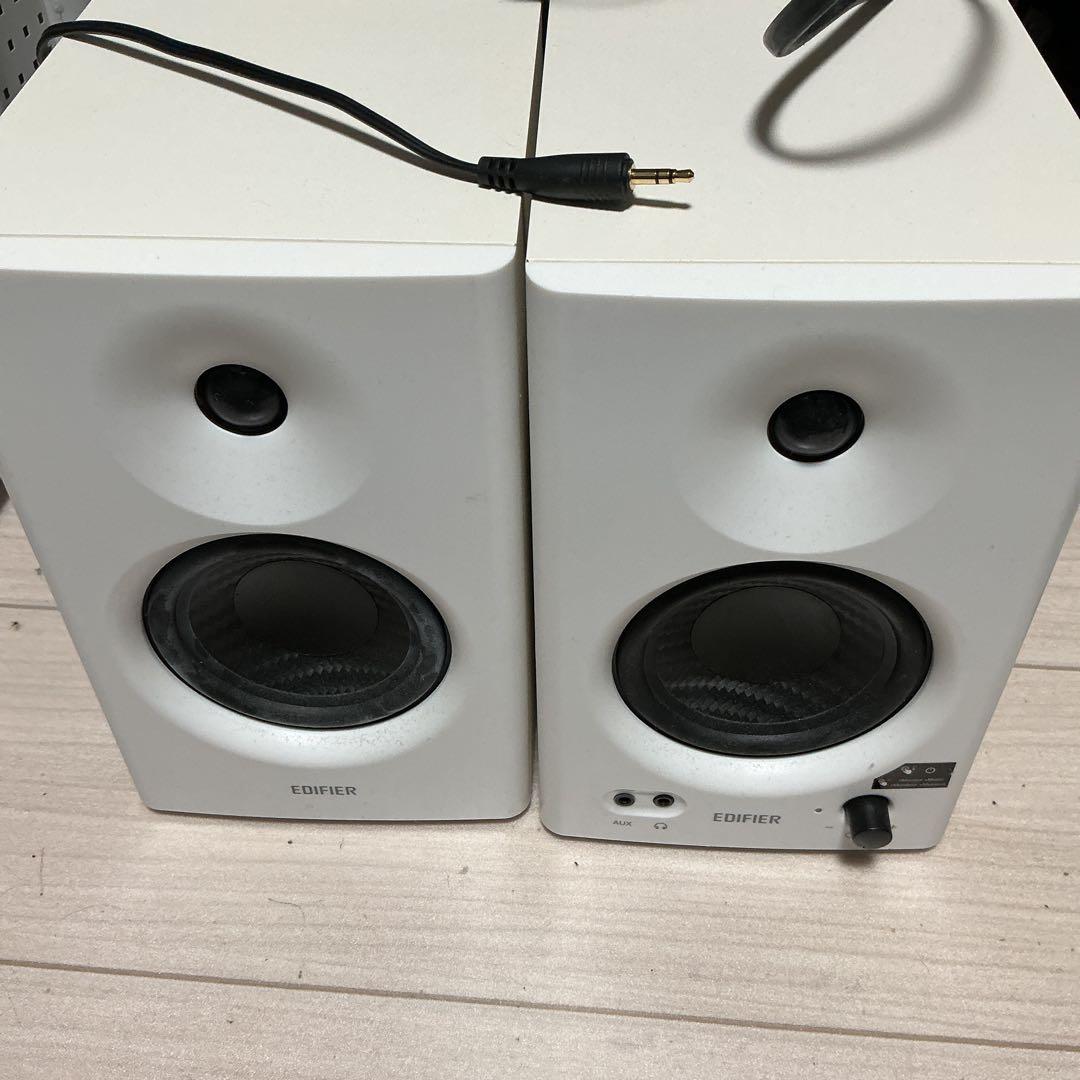 Edifier MR4 42W PC モニタースピーカー