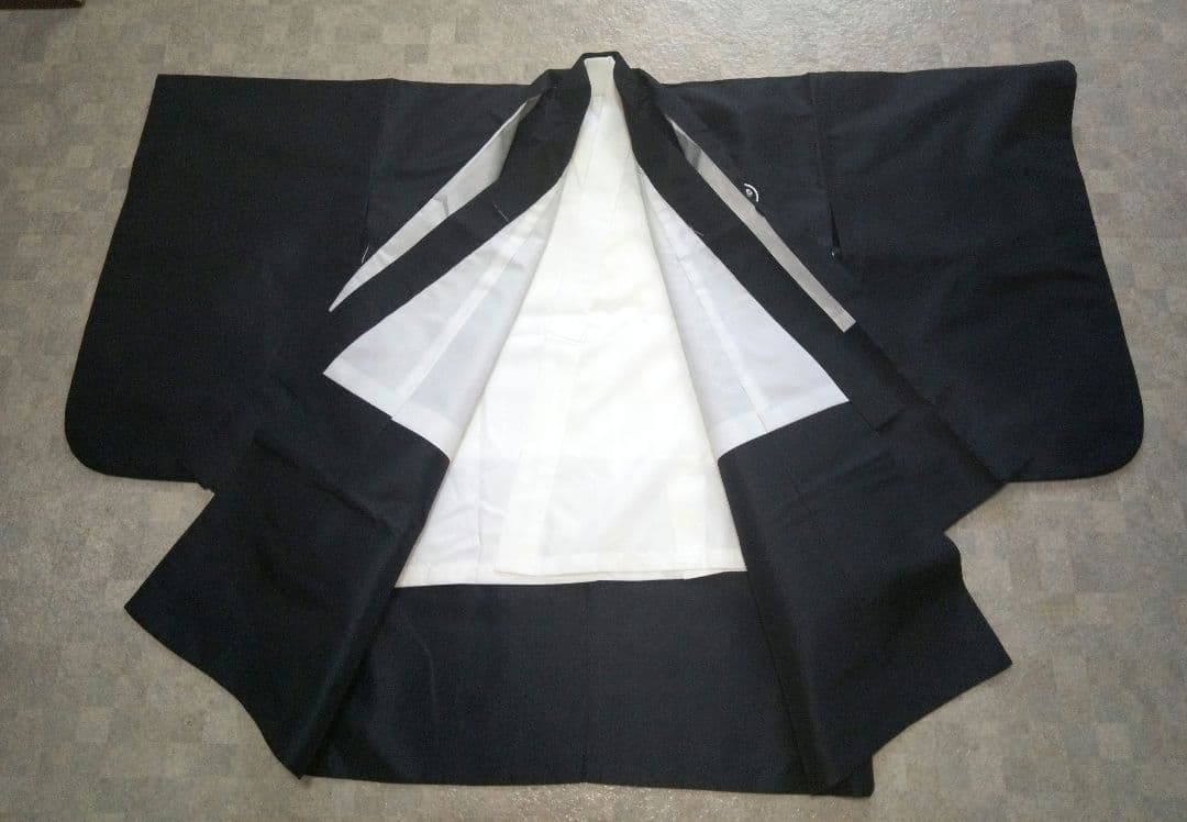 美品クリーニング済み【七五三5歳用】黒紋付羽織袴セット