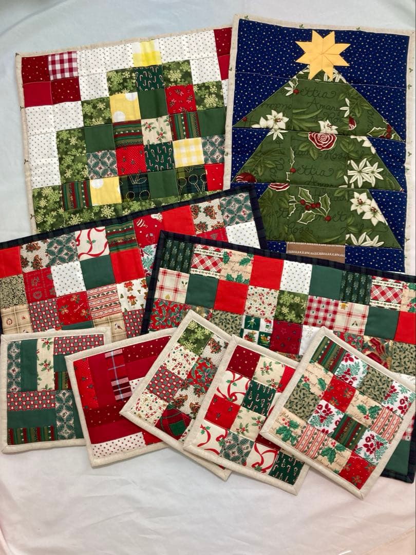 クリスマスパッチワークキルトまとめて　ハンドメイド