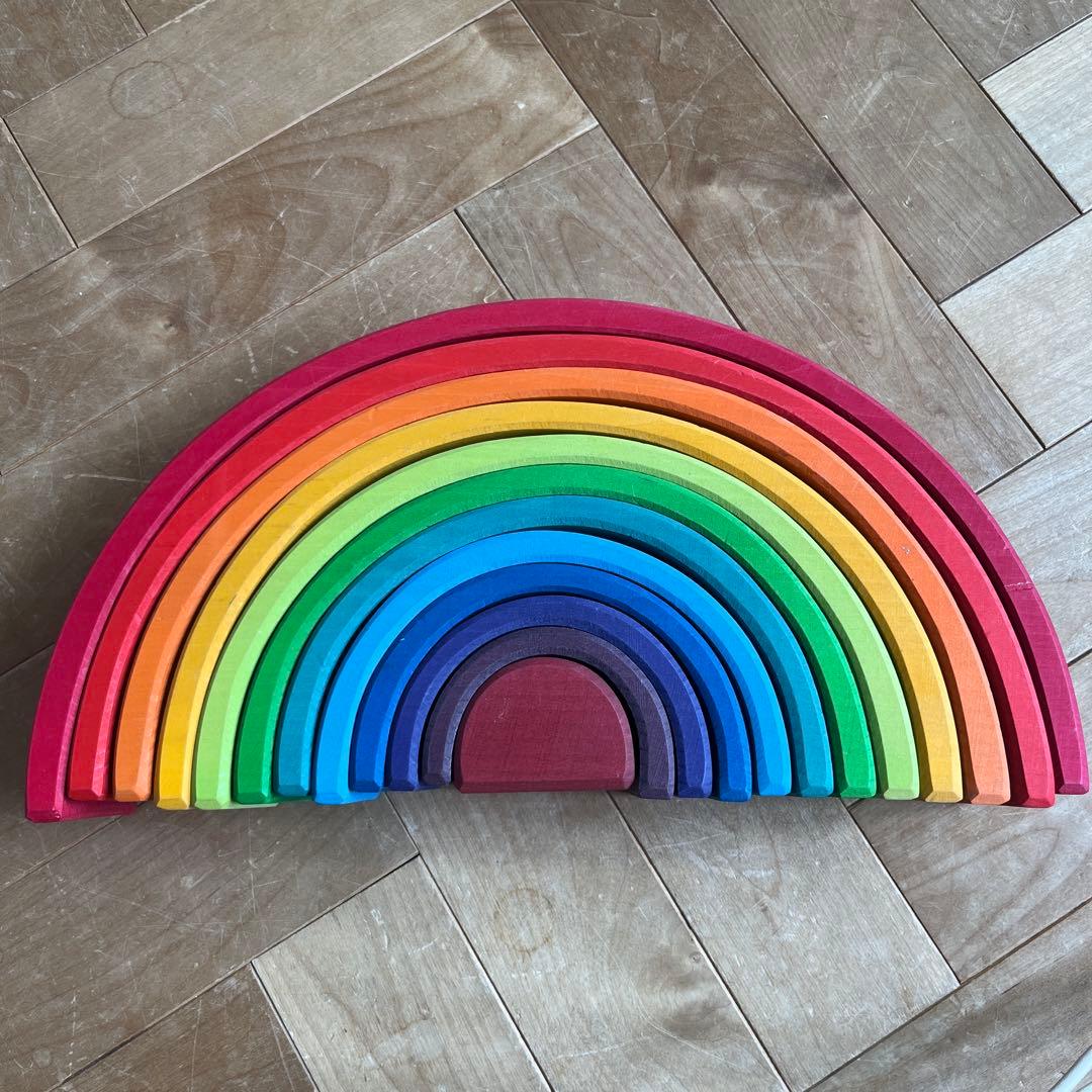グリムス　レインボー　大　木製虹型積み木 知育玩具　モンテッソーリ