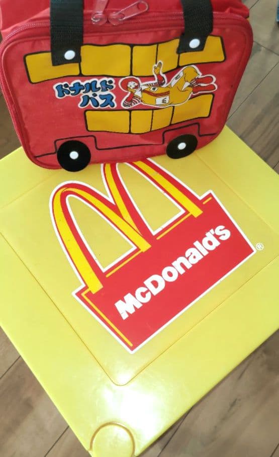 McDonald’s　レアテーブル&ドナルドバスバッグ　ハッピーセットフィギュア
