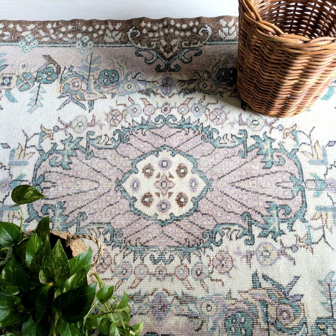 117×201 メダリオンコスモスピンク　トルコヴィンテージラグ