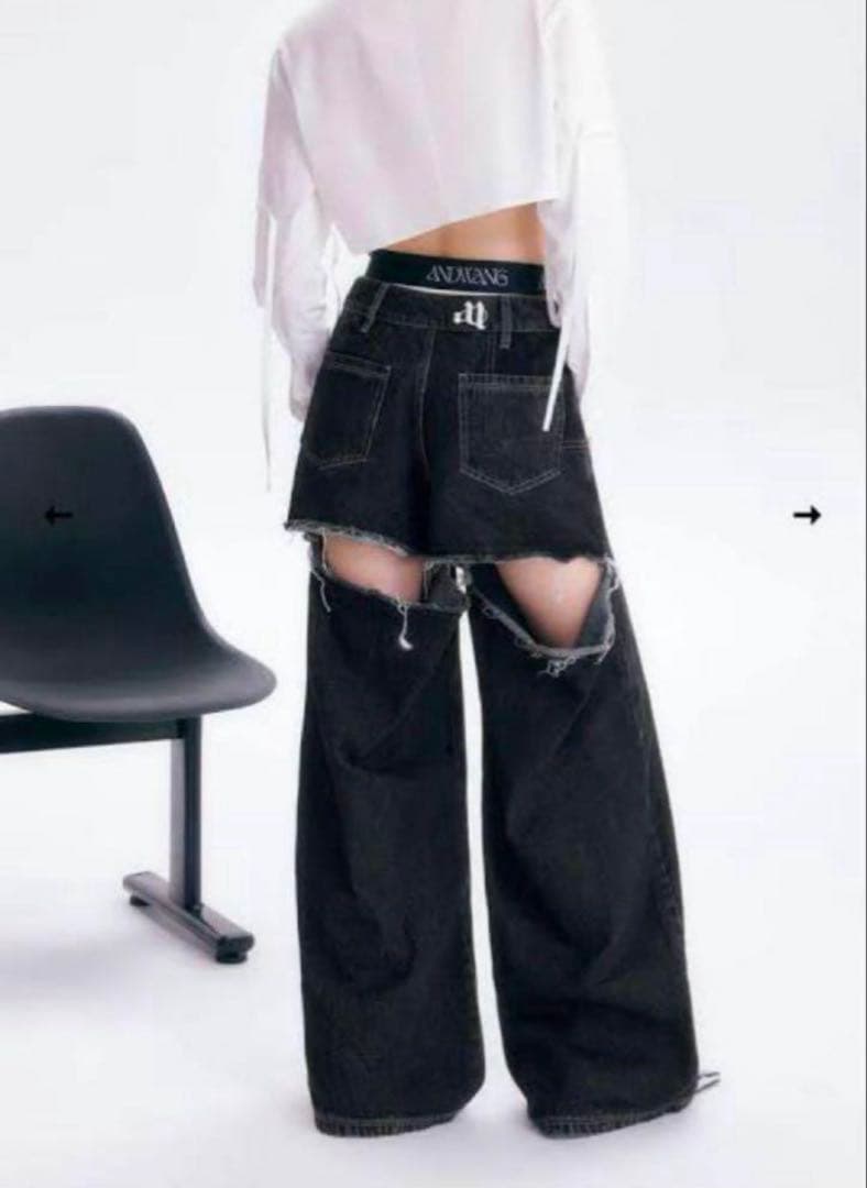 ANDWANG バックカットアウトデニムパンツ ブラック　【Mサイズ】