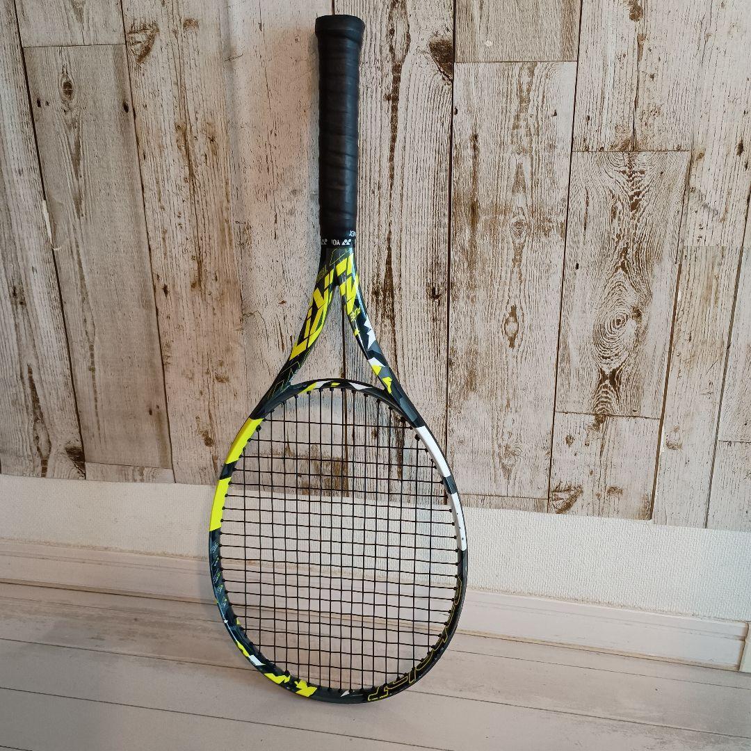 BABOLAT　ピュアアエロ TEAM　現行モデル