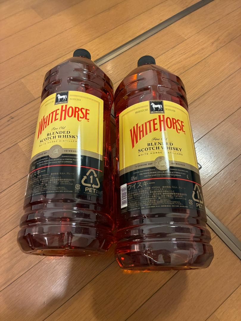 ホワイトホース ファインオールド ペットボトル 4000ml【ウイスキー】　２本