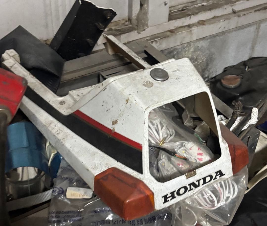 MBX 純正テールカウル