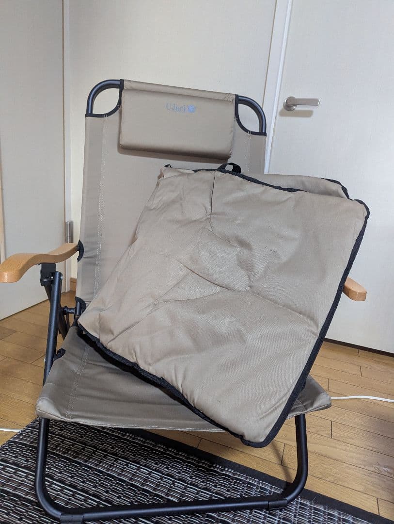 難燃リクライニングローチェア　ユージャック