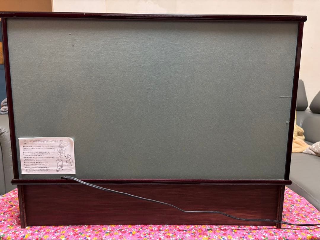 雛人形　極上本頭　高級西陣織仕立て　ガラスケース　オルゴール付き